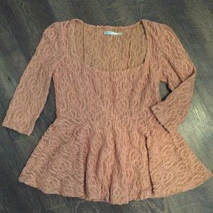 Kimchi Blue Dusty Rose Lace Peplum Anthro top